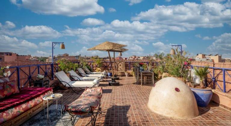 Holiday apartment with BBQ, garden & terrace — photo 3