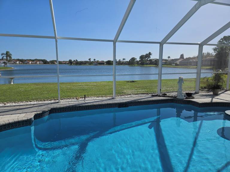 House Naples