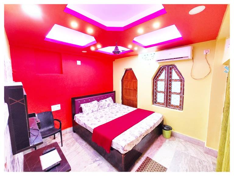 Goroomgo Ashok Royal Near Light House Sea Beach Puri in Puri