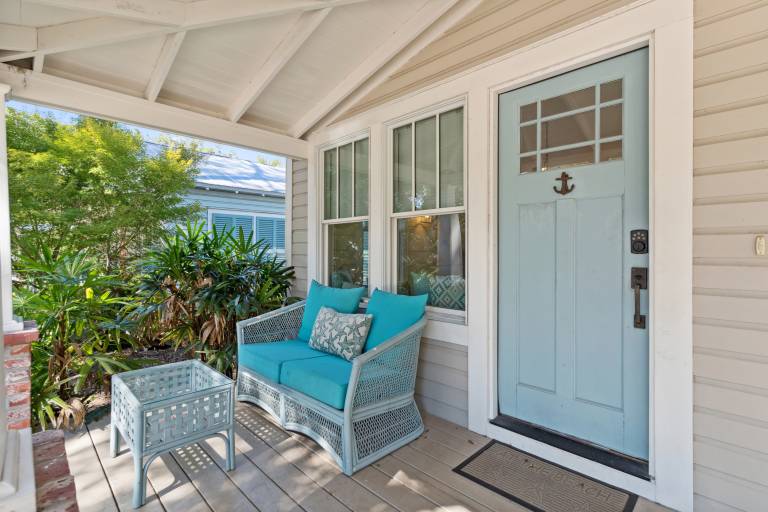 Island Dayz - 609 Ocean Blvd — photo 4