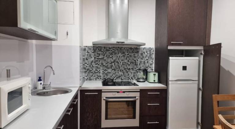 City Inn 2 Bedroom Apartment next to City Hall with parking — photo 3