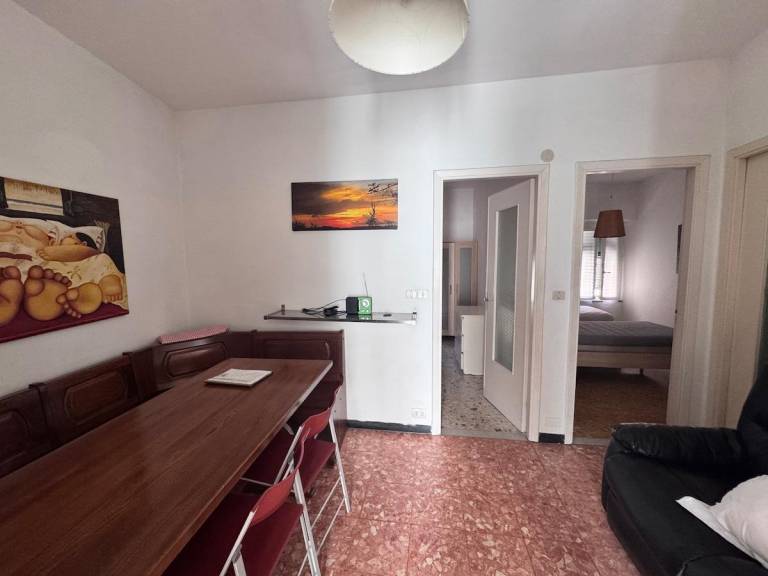 House with 2 rooms for 4 persons in Levanto