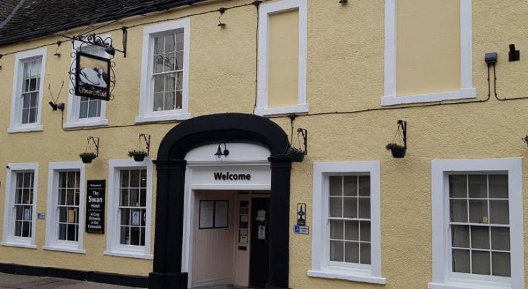 Swan Hotel in Wotton-under-Edge