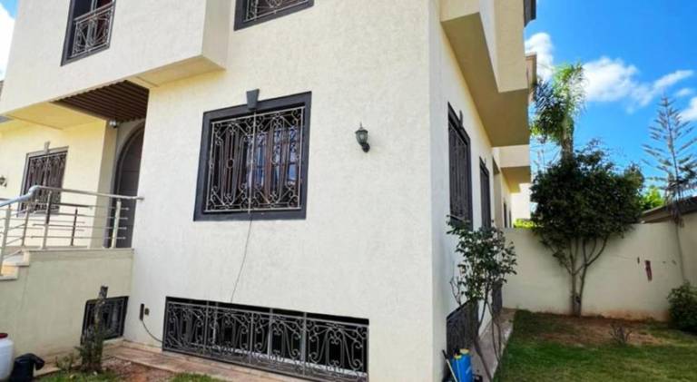 Villa with 4 rooms for 10 persons in Casablanca