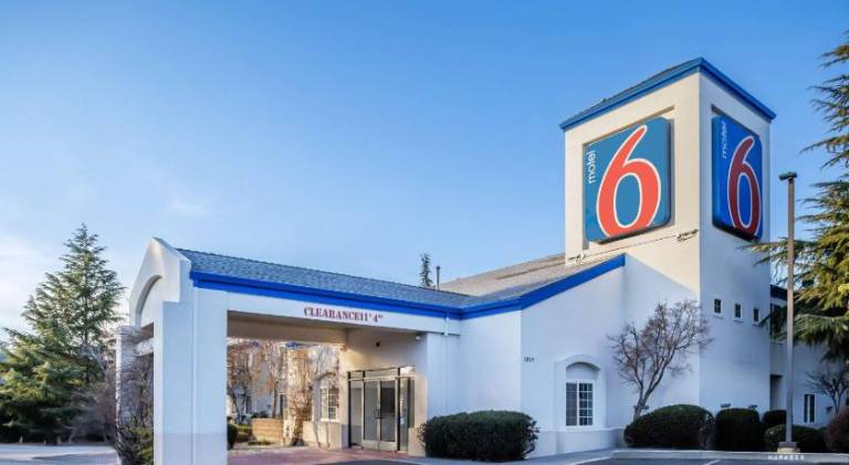 Motel 6 Auburn, CA — photo 4