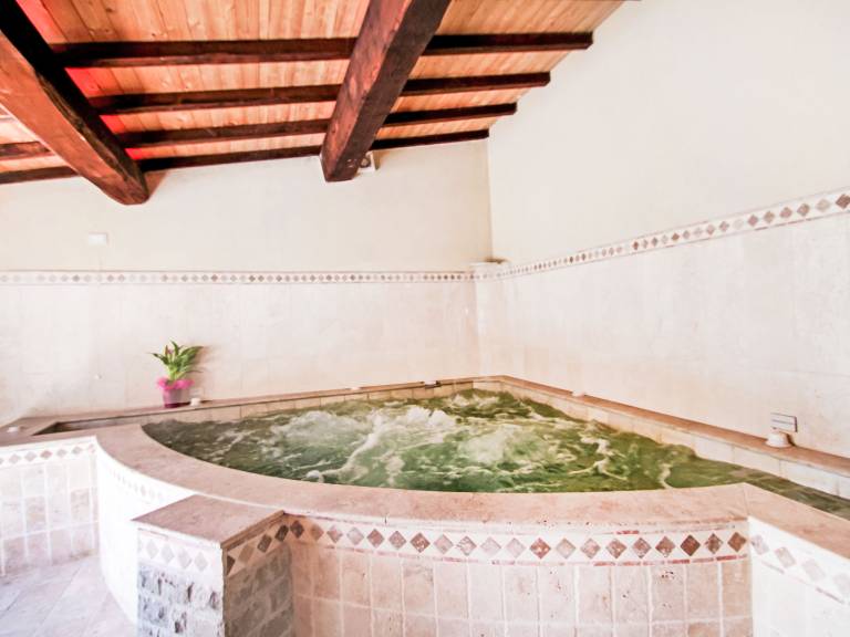 House with BBQ, garden & private pool — photo 5