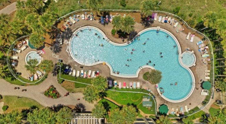 Grand Panama Beach Resort - Pet Friendly Condos by Panhandle Getaways in Bay City, AL