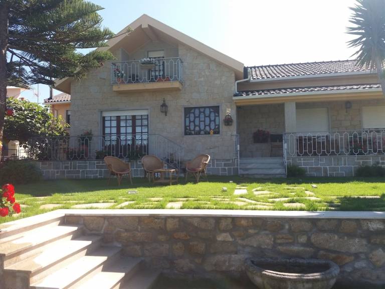 Villa Afife