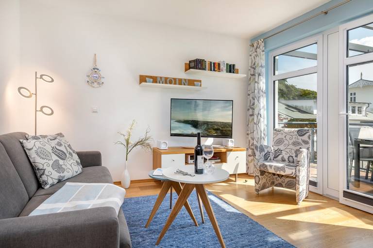 Child-friendly charming rental apartment with pool & sauna | Close to the beach | Pet-friendly — photo 3
