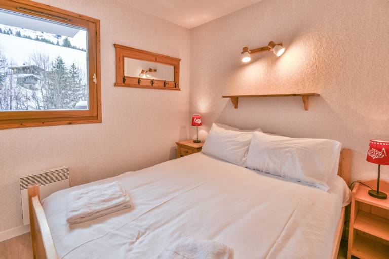 Family-oriented wonderful rental apartment with terrace | Mountain view | Close to the ski | Dogs allowed — photo 4