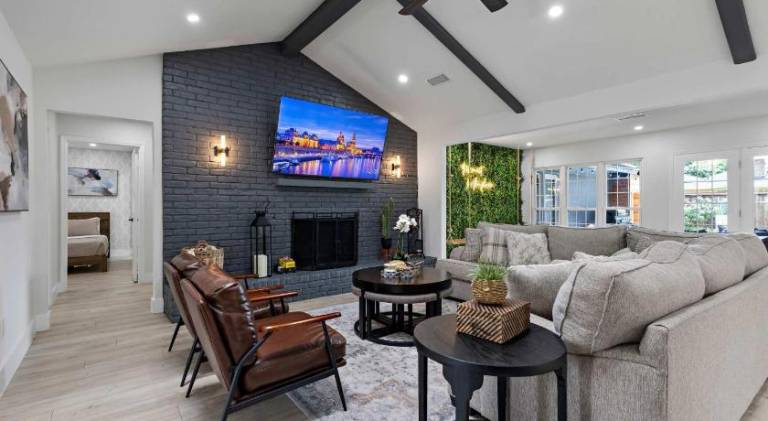 Wonderful house with jacuzzi & pool | Pets allowed — photo 2