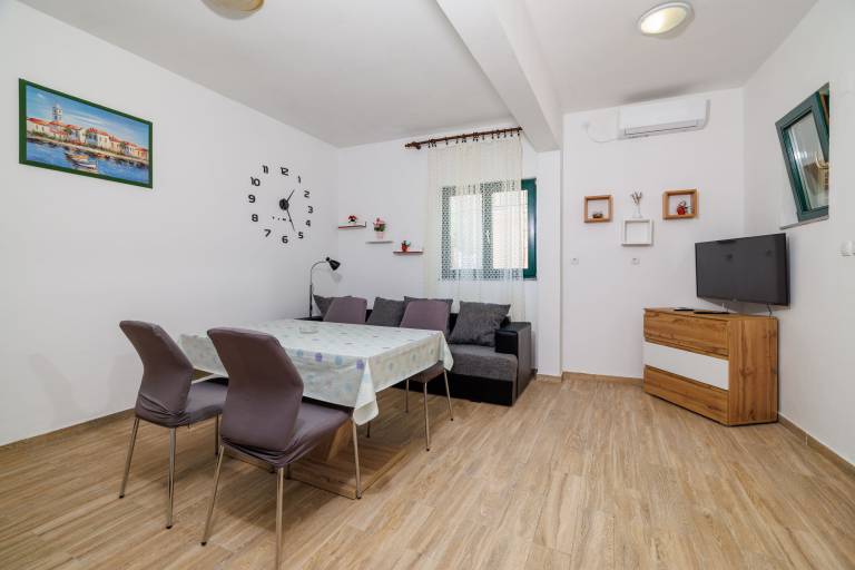 Beautiful apartment with garden, barbeque & terrace | Pet-friendly — photo 2