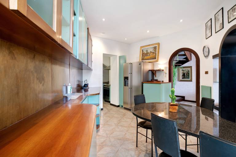 Villa 'Capriccio' with Sea View, Private Terrace and Private Garden — photo 2