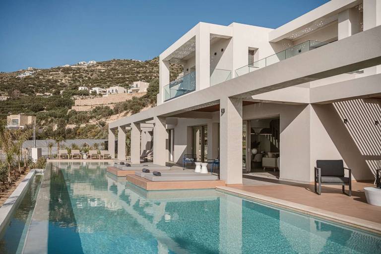 Villa Phalasarna