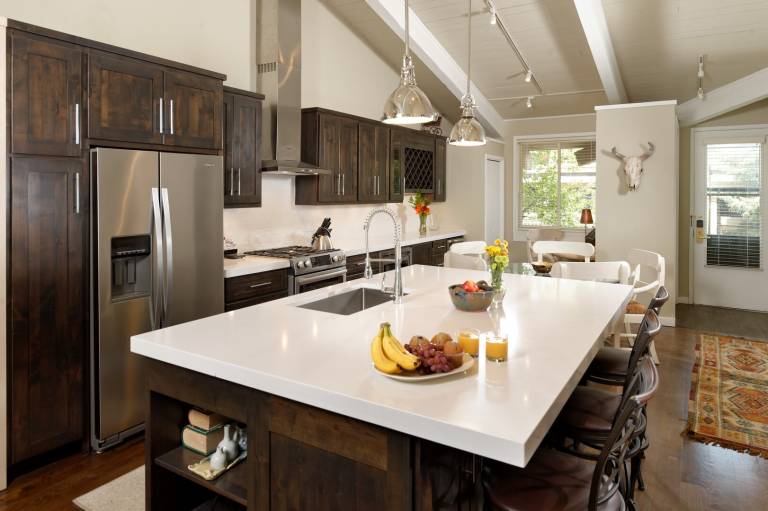 Family-oriented big condo with private pool & terrace | Ski nearby | Dogs allowed — photo 2