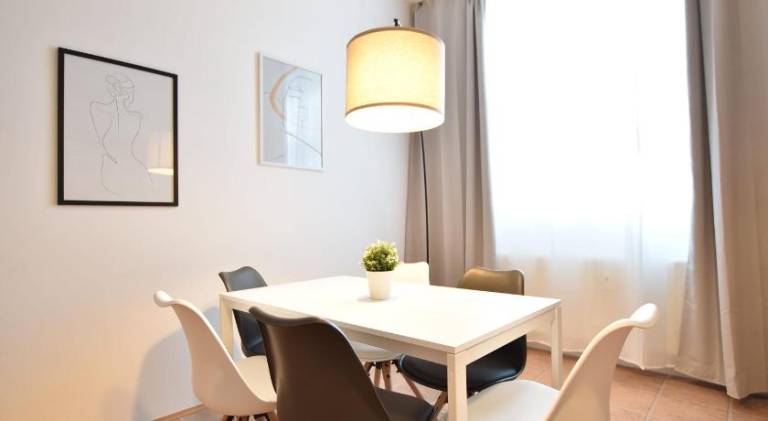 Super central city appartement with free parking in Innsbruck