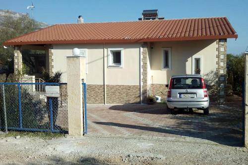 House Kineta