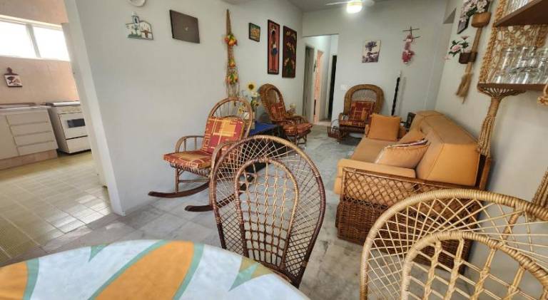 Rental apartment with 2 rooms for 6 persons in Guarujá