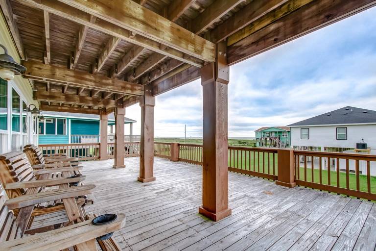 Fully equipped vacation home with BBQ & yard | Sea view | Pets are welcome — photo 3
