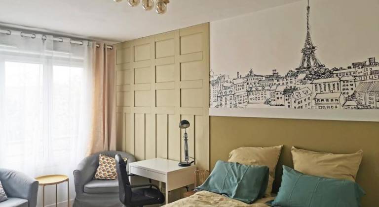 Holiday apartment with 1 room for 2 persons in Le Blanc-Mesnil