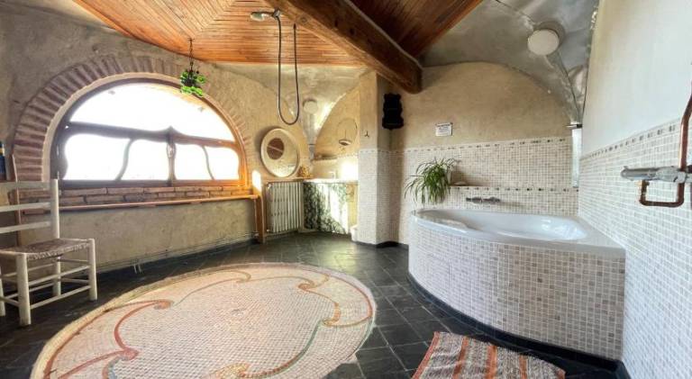 House with jacuzzi | Pets allowed — photo 2