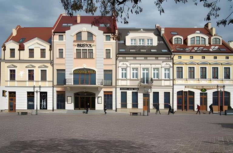 Bristol Tradition & Luxury Hotel in Rzeszów