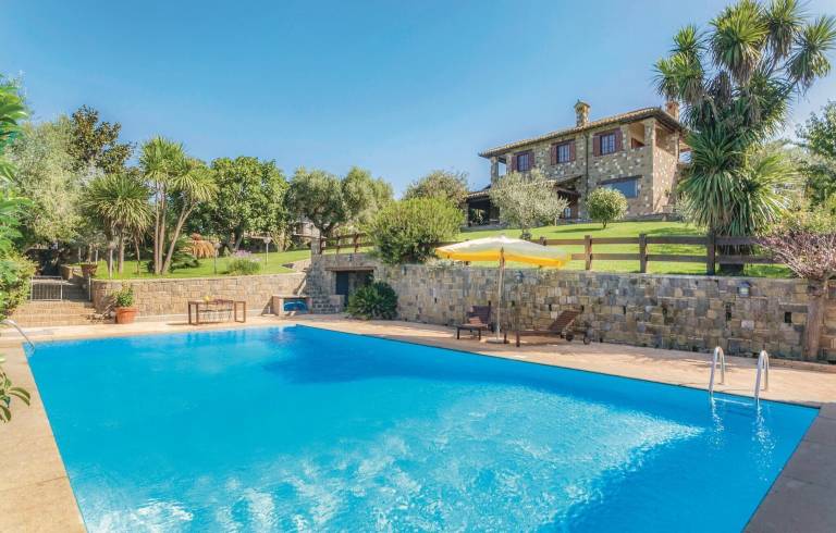 Casa  Anguillara Sabazia
