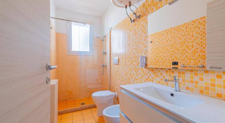 Pleasant serviced apartment with pool, yard & terrace | Pets are welcome — photo 2