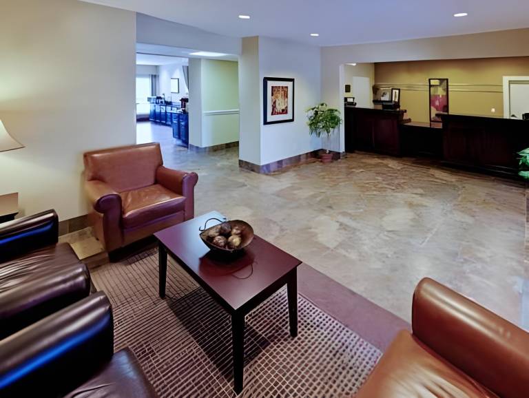 MainStay Suites Addison-Dallas — photo 3