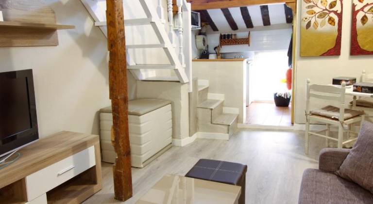 Apartment | Pet-friendly — photo 2