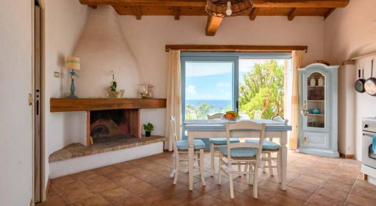 Holiday apartment with 2 rooms for 4 persons — photo 3