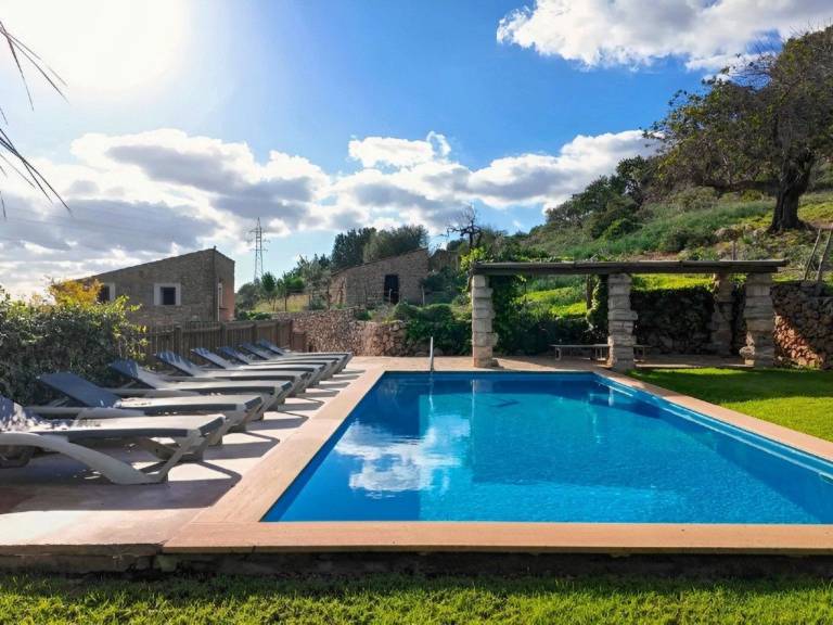 Fully equipped pleasant house with yard, barbecue & private pool | Nature view | Pet-friendly in Sant Llorenc des Cardassar