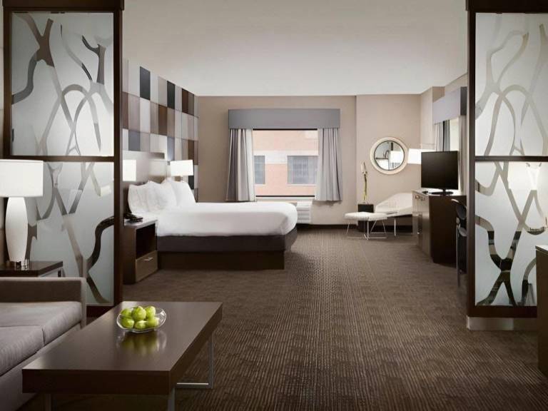 Quality Inn & Suites Bethany - Oklahoma City West — photo 2