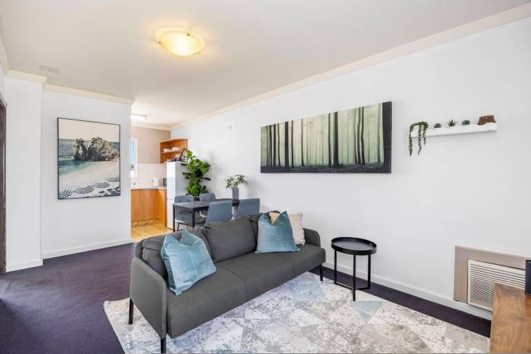 Skynest Rivervale Sepal Stay