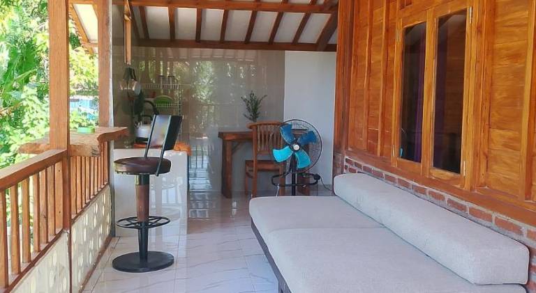 Villa with hot tub, terrace & garden | Next to the beach | Good for workation | Pets are welcome — photo 5