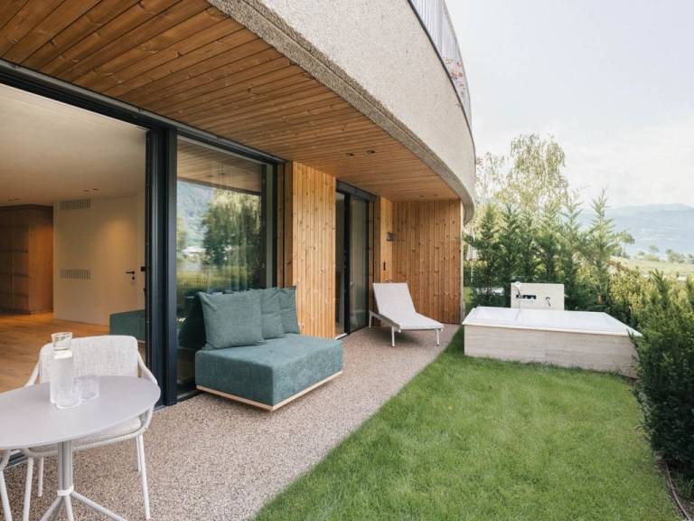 Ferienwohnung in Neustift, Vahrn für max. 2 Personen Ferienwohnung in Neustift, Vahrn für max. 2 Personen