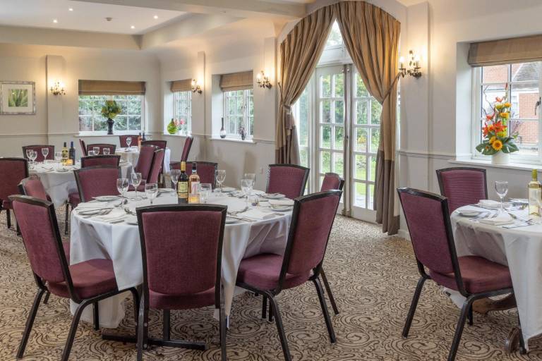 Kings Court Hotel Alcester, BW Signature Collection — photo 2