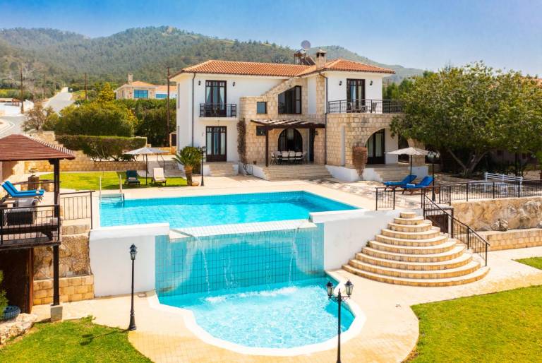 Villa  Paphos
