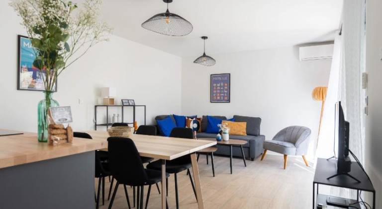 House with 3 rooms for 8 persons in Marseille
