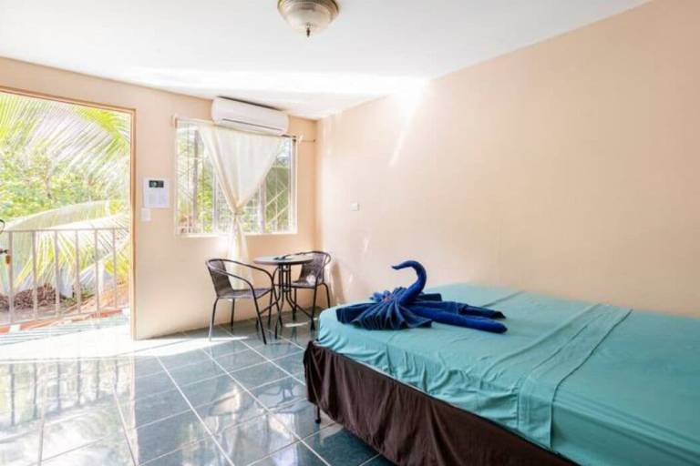 Cabin Manuel Antonio