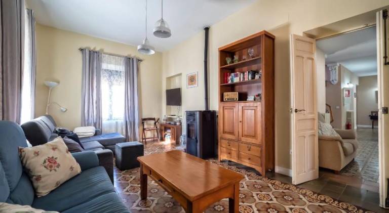Children-friendly lovely house with pool, terrace & BBQ | Suitable for remote work | Pets are welcome — photo 2