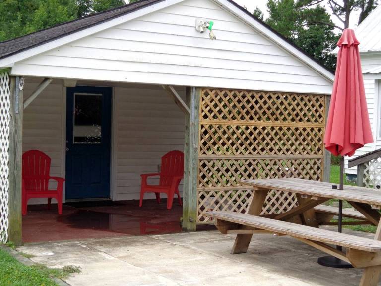 House  Morehead City