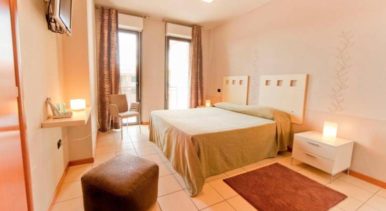 Agora Hotel — photo 2