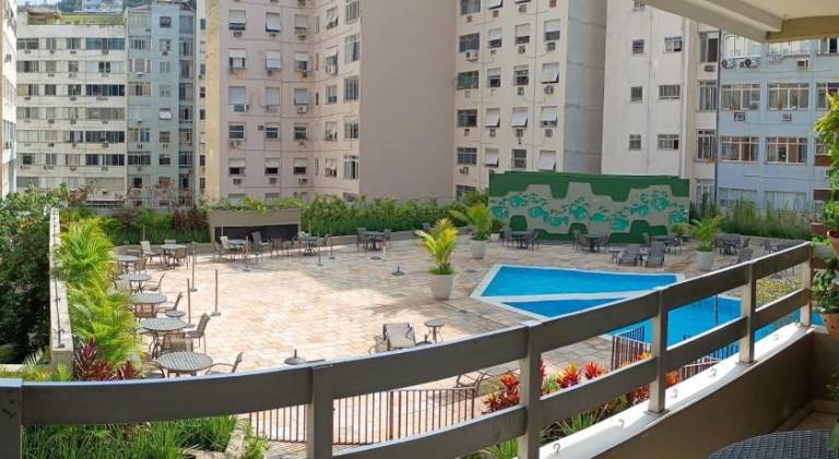 Charming holiday apartment with pool | Next to the beach | Dogs allowed in Leme