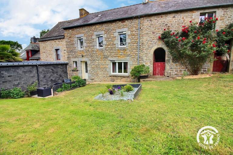 Gîte Hénon
