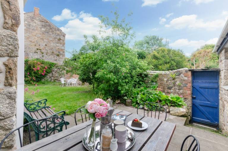 Child-friendly cottage with garden | Pets are welcome — photo 3