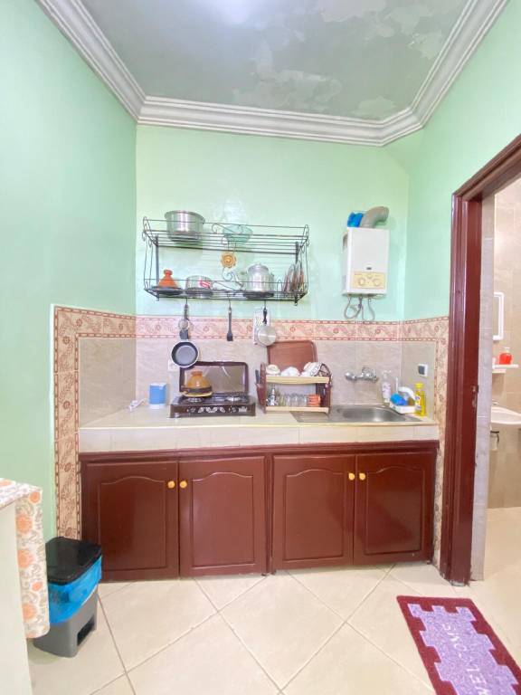 House with jacuzzi — photo 3