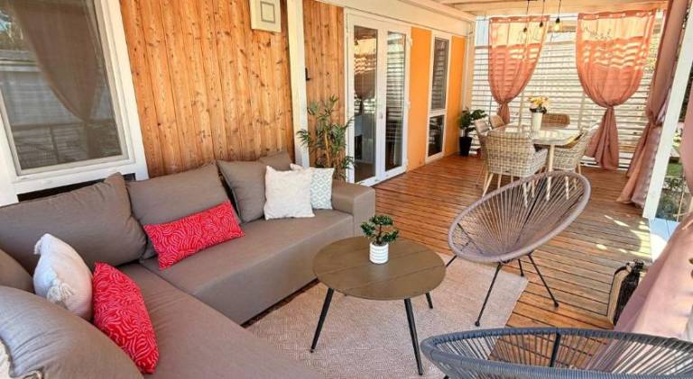 Iris Holiday Homes — photo 2