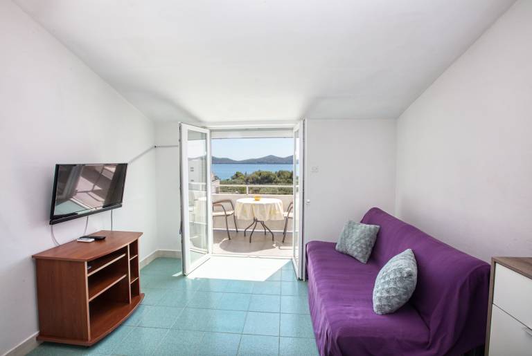 Two bedroom apartment with balcony and sea view Biograd na Moru (A-863-b) — photo 2