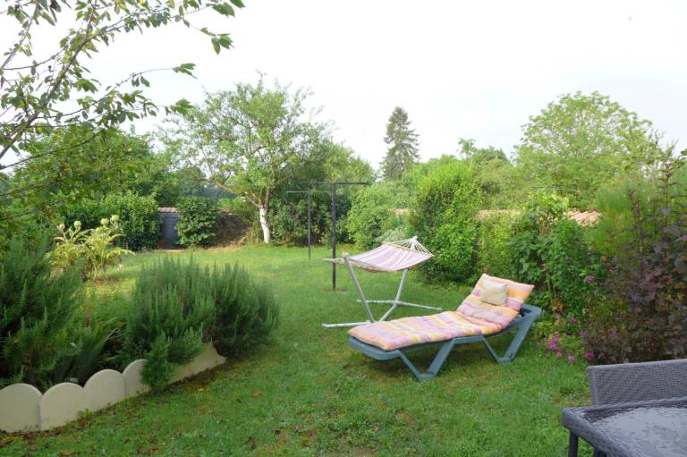 Pleasant gite with terrace | Pet-friendly — photo 5